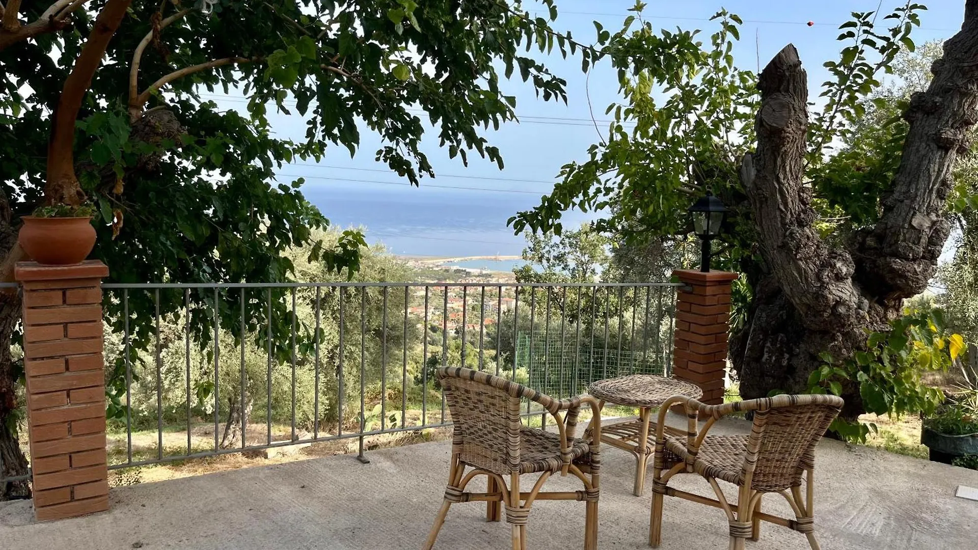 农家乐 Agriturismo Serre 圣亚加塔·迪·米利特